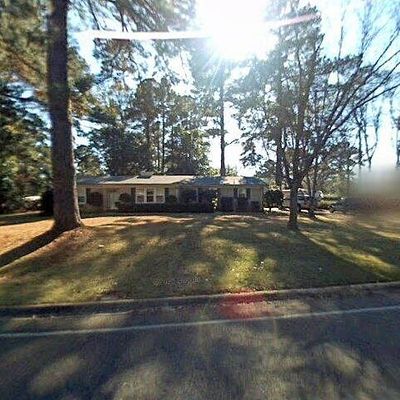 703 Browning Dr, Springhill, LA 71075