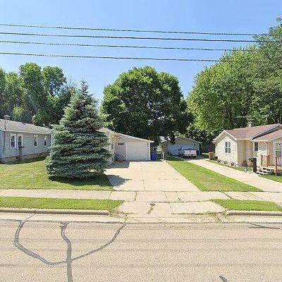 71 Lawson St, Menasha, WI 54952