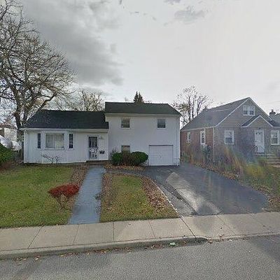 712 Barnes Ave, Baldwin, NY 11510