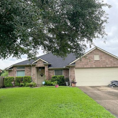 914 Cove Crest Trl, Fresno, TX 77545