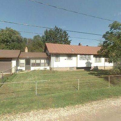 9221 Lewis Ave, Temperance, MI 48182