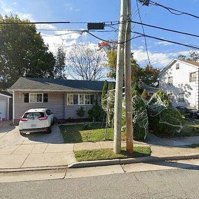 99 Rose Ave, Hempstead, NY 11550