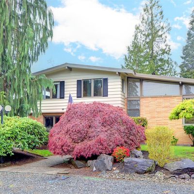 8313 54 Th Dr Ne, Marysville, WA 98270