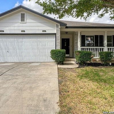 8419 Crinum Lily Dr, Converse, TX 78109