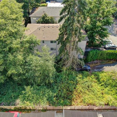 8540 23rd Avenue Ne, Seattle, WA 98115