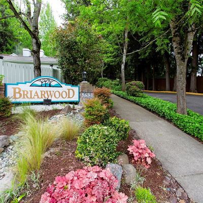 8653 Avondale Road Ne Unit D 207, Redmond, WA 98052