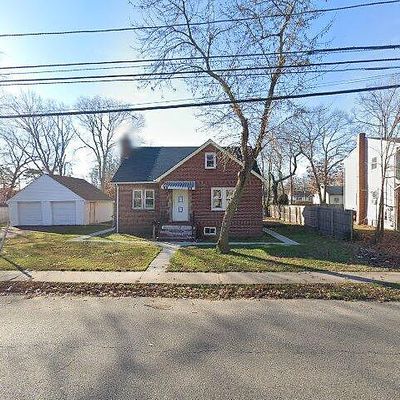 88 N 18 Th St, Wyandanch, NY 11798