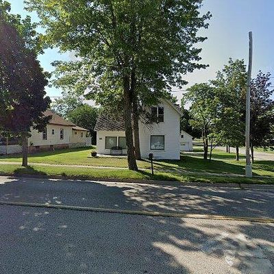 88 W Muskegon St, Cedar Springs, MI 49319