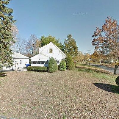 89 Sparrow Dr, Springfield, MA 01119