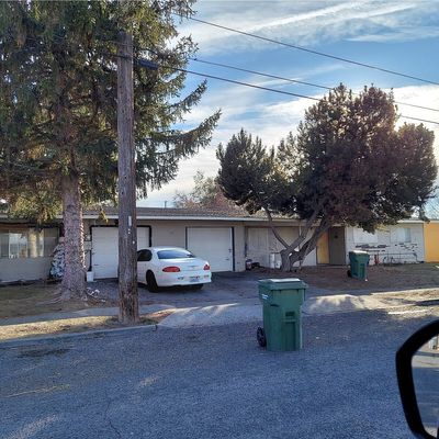 8947 A & B Westover, Moses Lake, WA 98837