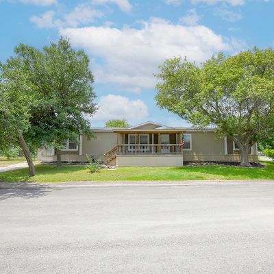 102 Robin Dr, Cibolo, TX 78108