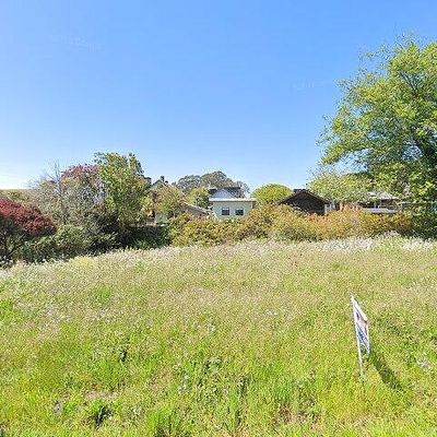 10430 Evergreen St, Mendocino, CA 95460