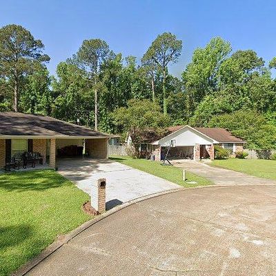 107 Rock Point Cir W, Pineville, LA 71360