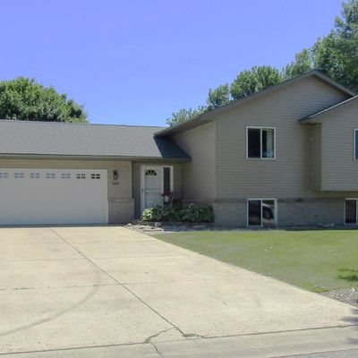 1104 N 15 Th St, Montevideo, MN 56265