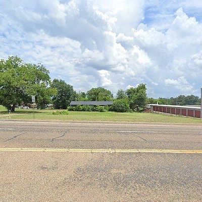 1006 Broadnax St, Daingerfield, TX 75638