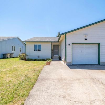 1250 W Vine St, Lebanon, OR 97355