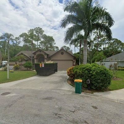 128 Heritage Way, Naples, FL 34110