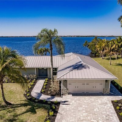 138 Riverview Rd, Fort Myers, FL 33905