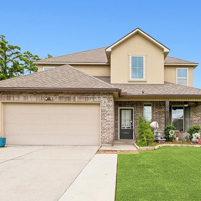 11411 Legacy Oaks Ln, Gonzales, LA 70737