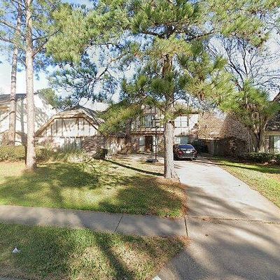 16326 Hickory Point Rd, Houston, TX 77095