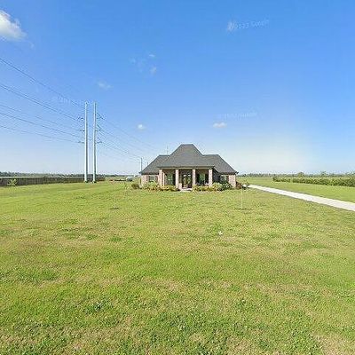 165 Goldsby Dr, Schriever, LA 70395