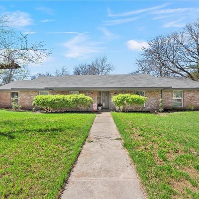 2100 N 33 Rd St, Waco, TX 76708