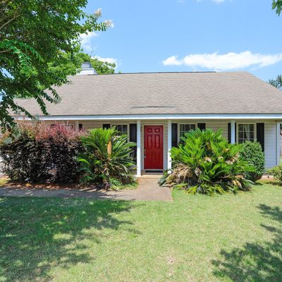 213 Wrasling Way, Bonaire, GA 31005