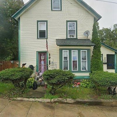 19 School St, Orange, MA 01364