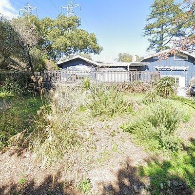2370 Scout Rd, Oakland, CA 94611