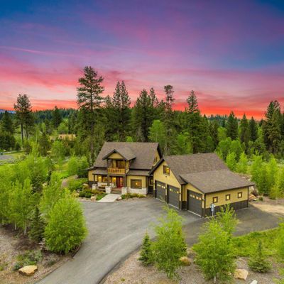 25 Fawnlilly Dr, Mccall, ID 83638