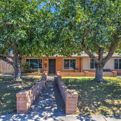 2209 W Charter Oak Rd, Phoenix, AZ 85029