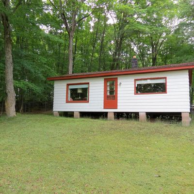 2323 3 Rd St, Presque Isle, WI 54557