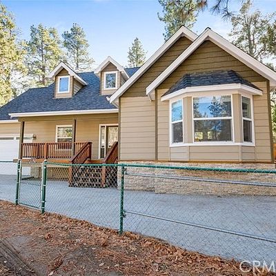 301 Shakespeare Ln, Big Bear City, CA 92314