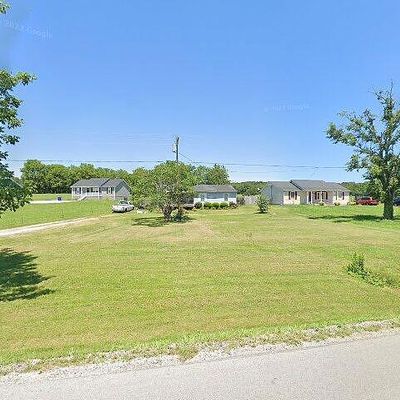 312 Penns Chapel Rd, Bowling Green, KY 42101