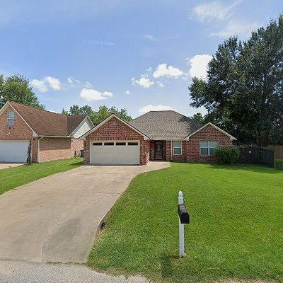 31611 Cypress Cir, Waller, TX 77484