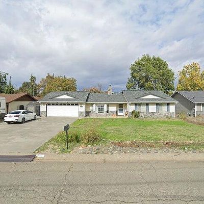 3182 Island Dr, Redding, CA 96001