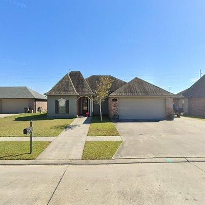 323 Lansdown Dr, Houma, LA 70360