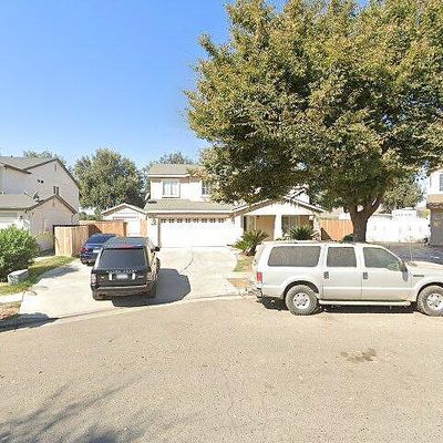 3241 N Mendonca St, Visalia, CA 93291