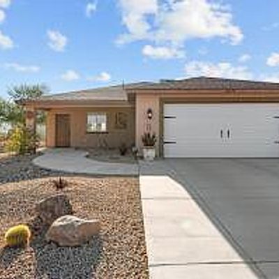 32828 N 228 Th Dr, Wittmann, AZ 85361