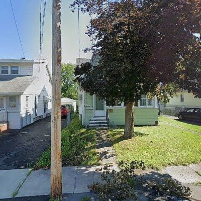 330 Harford Rd, Syracuse, NY 13208