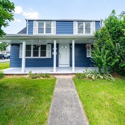 275 Nedellec Dr, Saddle Brook, NJ 07663