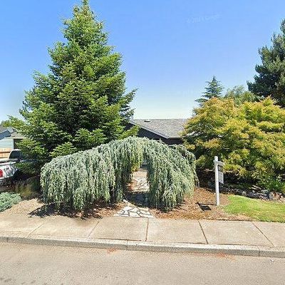 398 Se Stone St, Dallas, OR 97338