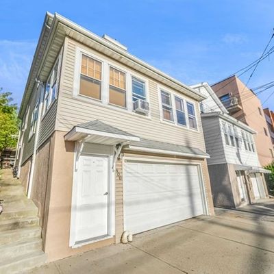 400 Gorge Rd, Cliffside Park, NJ 07010