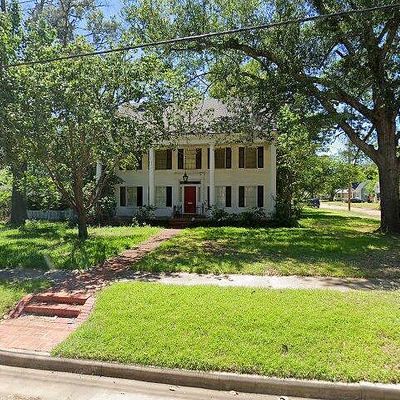 409 Sycamore St, Mineola, TX 75773