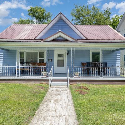 414 S Yadkin Ave, Spencer, NC 28159