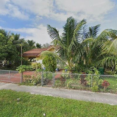 3581 Nw 193 Rd St, Miami Gardens, FL 33056