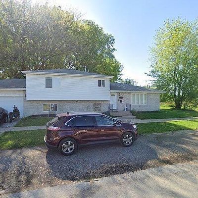 370 Superior Ave, Calumet City, IL 60409