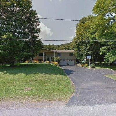 478 S Main St, Russell, PA 16345