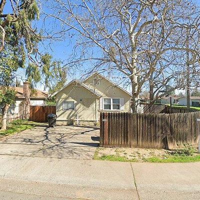 4991 44 Th St, Sacramento, CA 95820