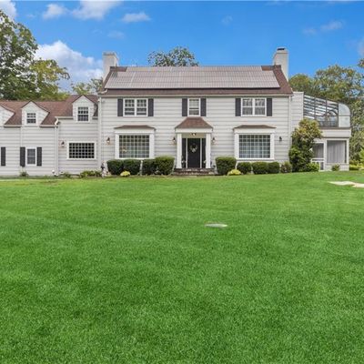 50 Stone Hill Dr, Stamford, CT 06903